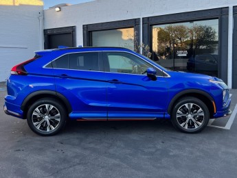 Аренда внедорожника MITSUBISHI ECLIPSE CROSS SE 