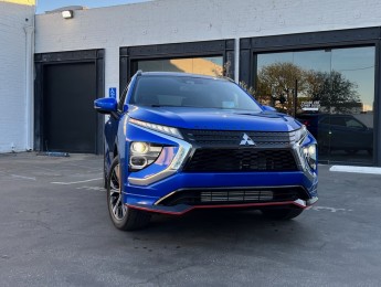 Аренда внедорожника MITSUBISHI ECLIPSE CROSS SE 