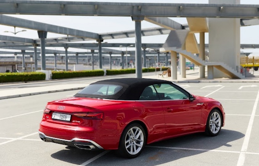Аренда авто AUDI A5 quattro Кабриолет