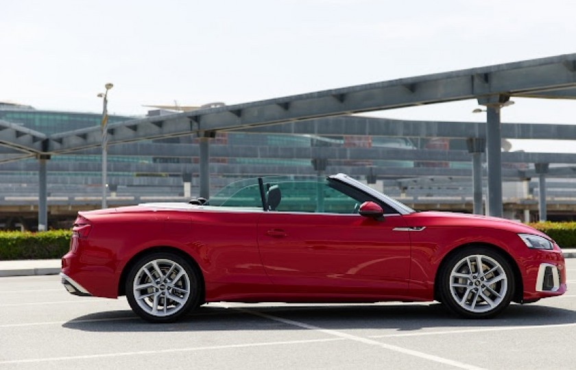 Аренда авто AUDI A5 quattro Кабриолет