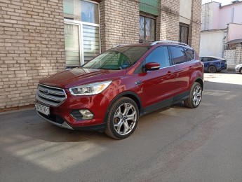 Аренда внедорожника Ford Escape
