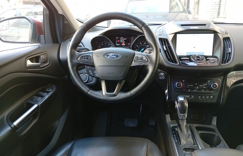 Аренда внедорожника Ford Escape