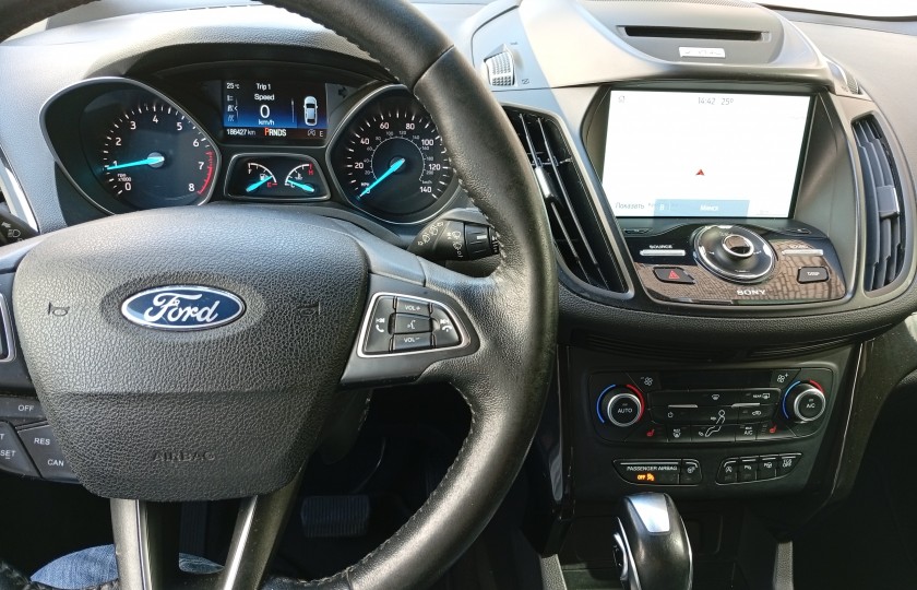 Аренда внедорожника Ford Escape