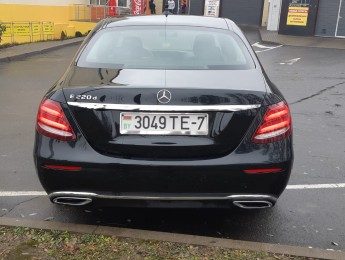 Прокат авто Mercedes-Benz W213 Прокат авто Mercedes-Benz W213
