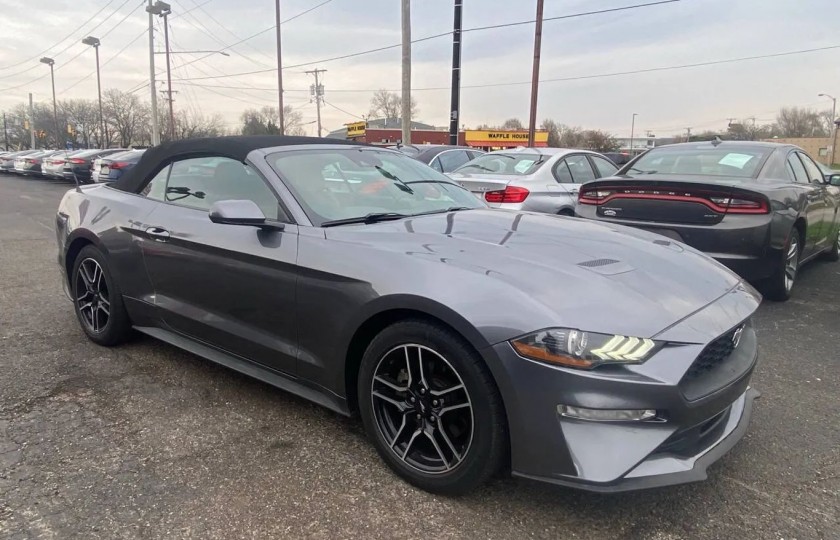 Аренда авто Ford Mustang 2019