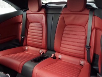 Аренда авто Mercedes C300