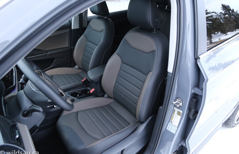 Аренда внедорожника VOLKSWAGEN TAOS
