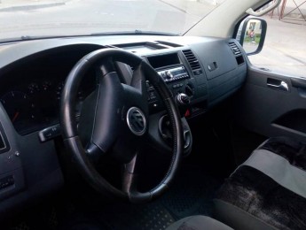 Аренда микроавтобуса VW Caravella T5 Аренда микроавтобуса VW Caravella T5