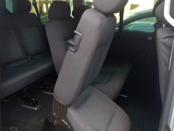 Аренда микроавтобуса VW Caravella T5 Аренда микроавтобуса VW Caravella T5